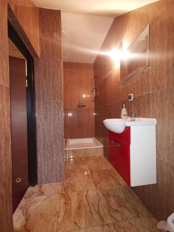 Ferienwohnung Senator Piotrków Trybunalski Exterior foto